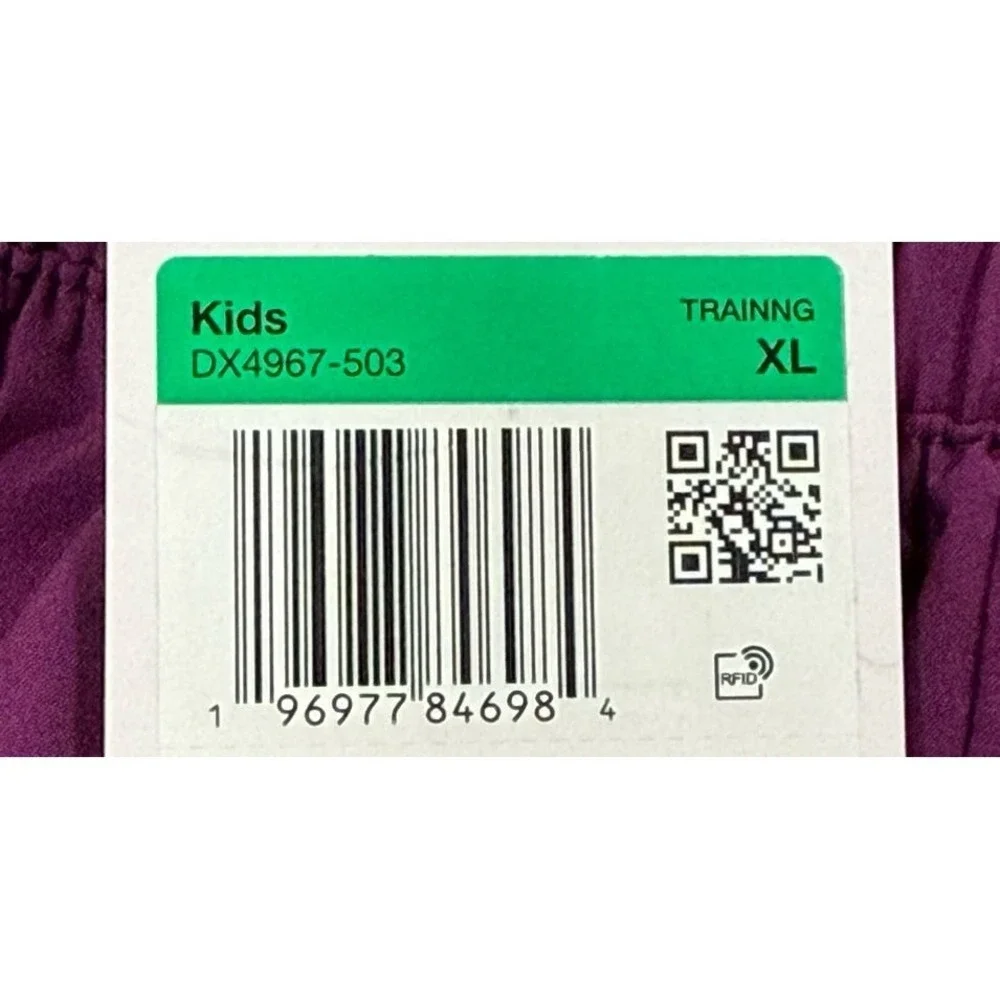 Nike One Dri-FIT Athletic‎ Shorts Kids XL